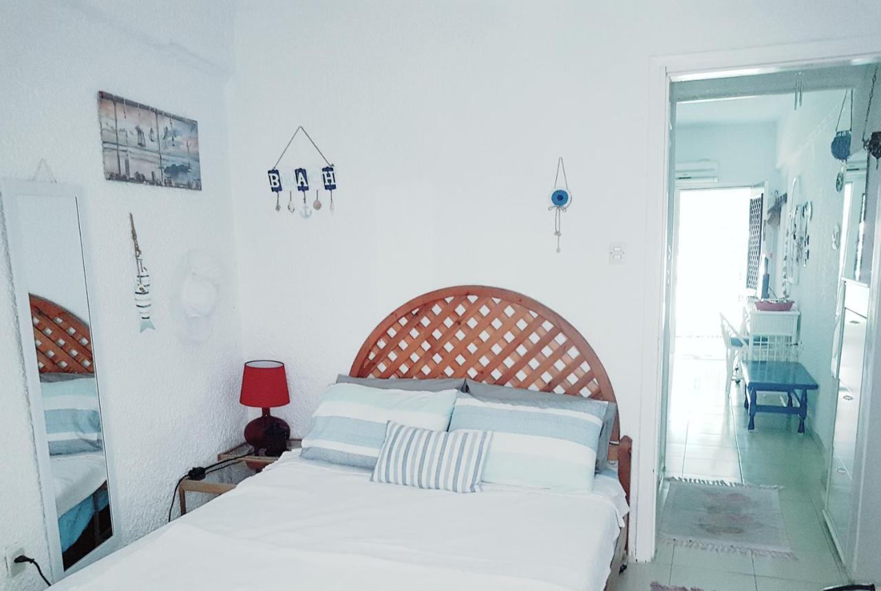 Hippocampus Beach House Полихроно Екстериор снимка